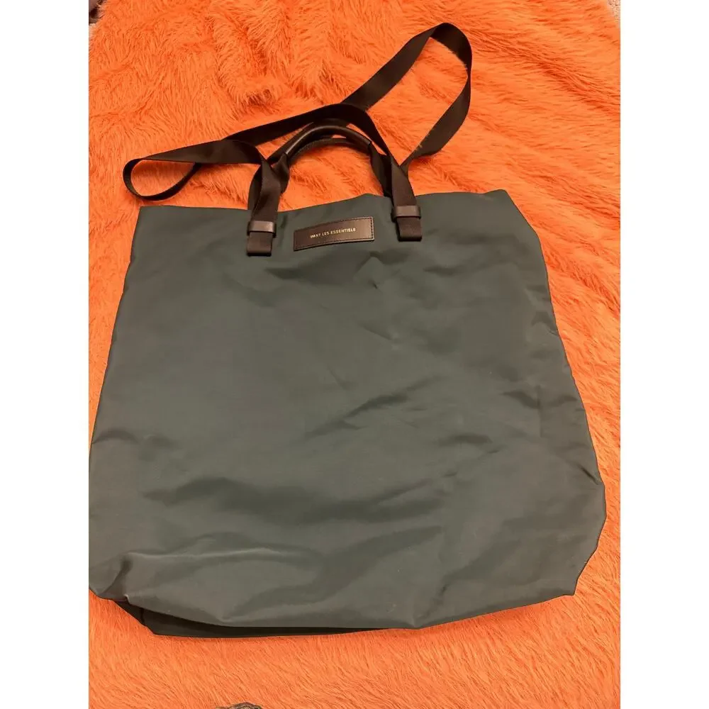 WANT Les Essentiels Dayton Nylon Extra Large Shopper Tote Green - Picture 1 of 6